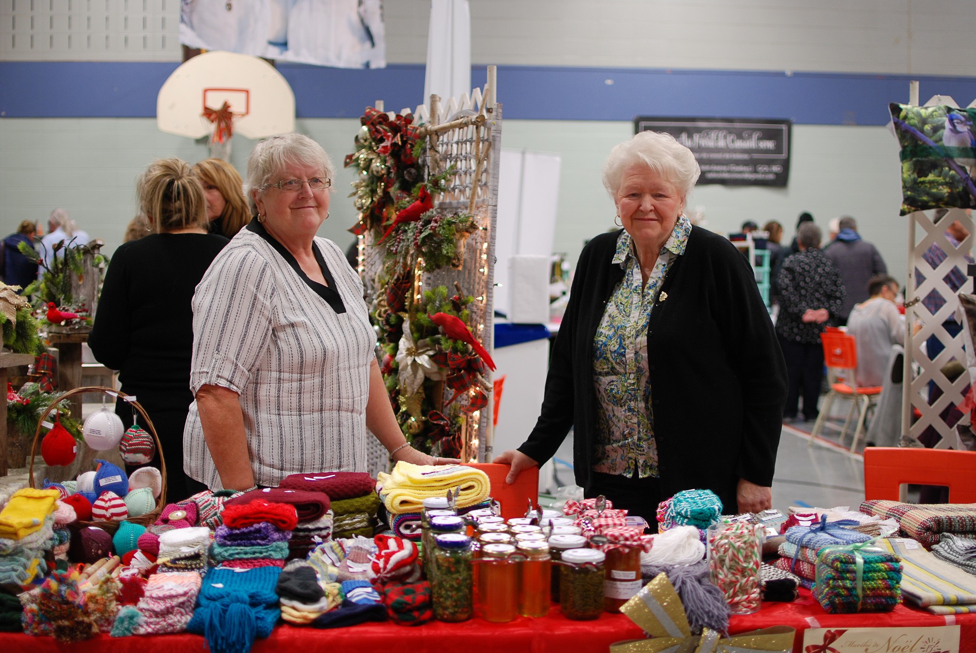 Georgette et Céline Beaulieu, exposantes (Photo : © Marie-Hélène Thériault)